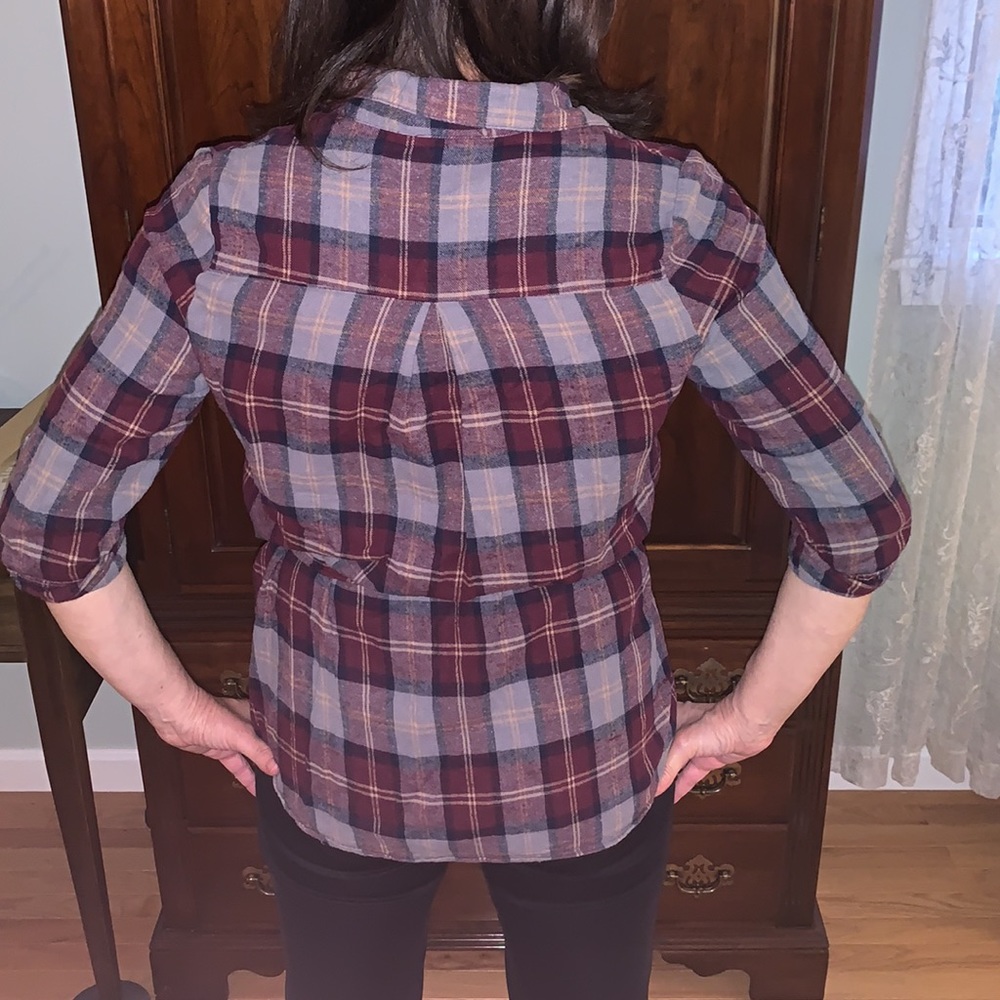 Juniors Plaid Flannel - Picture 8 of 12